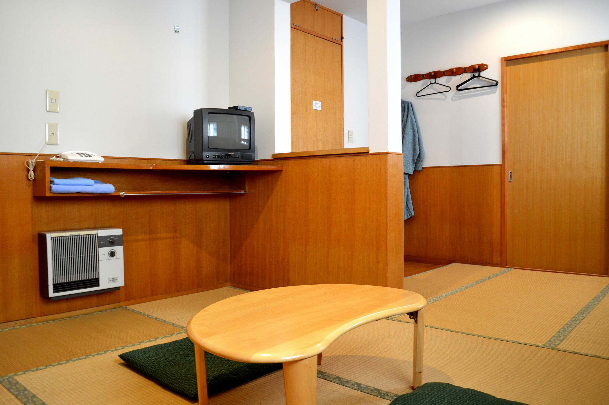 B&B Pension Hakodate-Mura מראה חיצוני תמונה